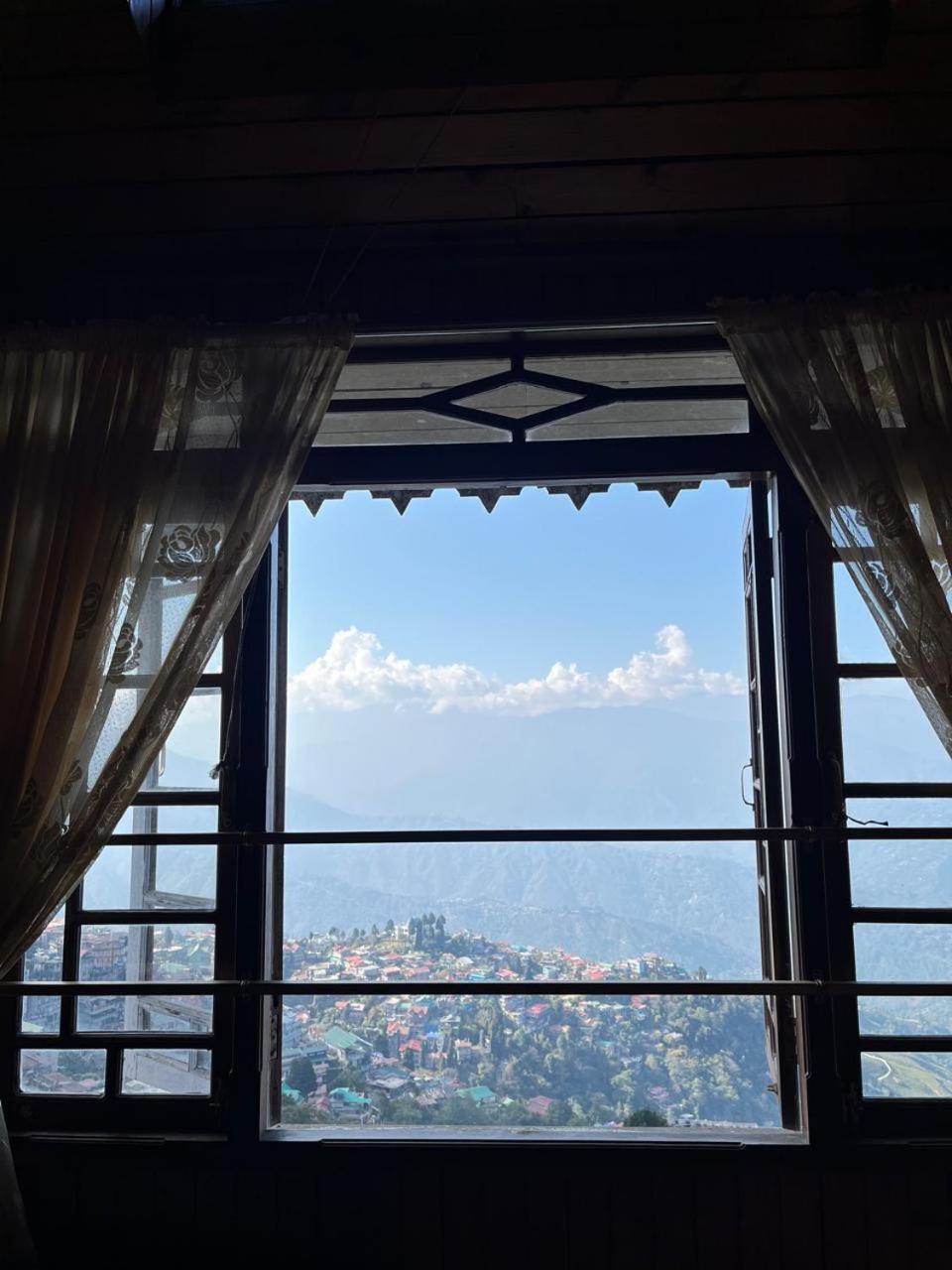 Eagle'S Nest Homestay Дарджилінг Екстер'єр фото